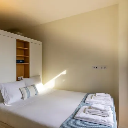 Bright With Terrace Apartment Porto